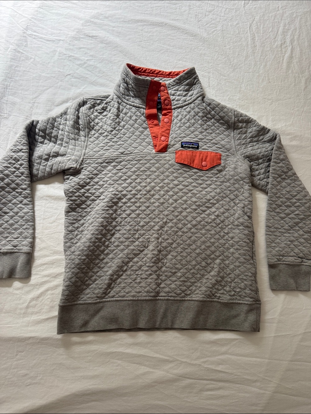 Patagonia women’s Quilted Zip Pullover - Light Gray with Orange Trim